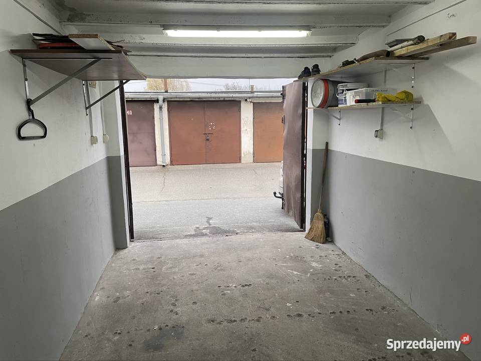 Garaż Legnica Piekary C na piętrze dolnośląskie sprzedam