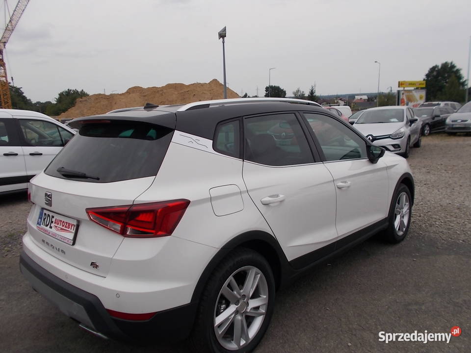 SEAT ARONA FRAutomatsalon Polska biały Arona Dębica