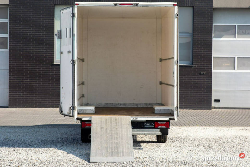 Iveco Daily KONTENER Niskopodwoziowy 35S14 Hi 115000km Jarocin