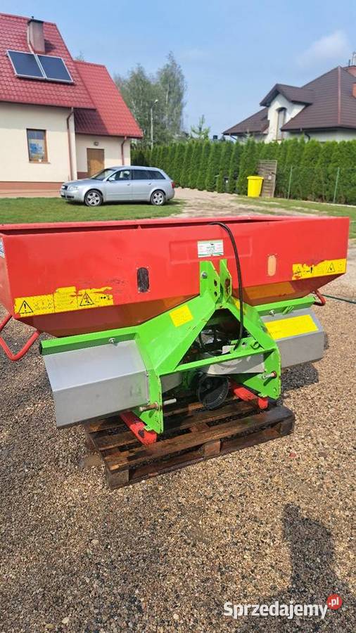 Rozsiewacz Unia Btzeg 850 super stan 2012 r Parczew