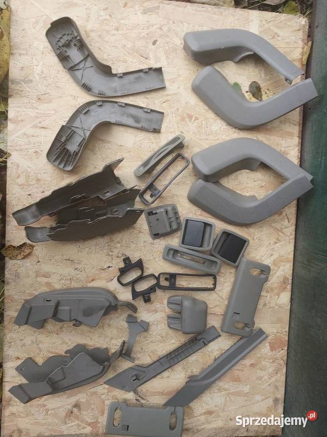 Osłony foteli drugi rząd Volvo XC90 I osobowe lubelskie Wąwolnica