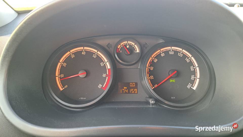 Opel Corsa D 12 Benzyna 80 5 Drzwi Zadbany 80KM Swarzędz