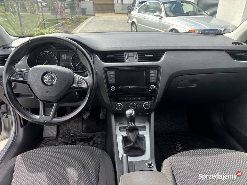 Skoda Octavia III 16 TDI 105 Polski Salon Kombi manualna podlaskie Łomża sprzedam