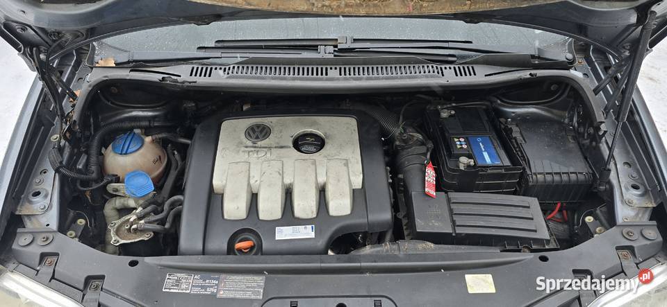 VW Touran 20 TDI 7 os bez wspomagania Kramarzyny