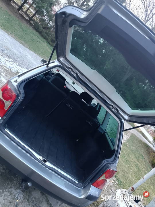 Volkswagen Passat B5 Trendline HAK Zadbany nieuszkodzony Sanok
