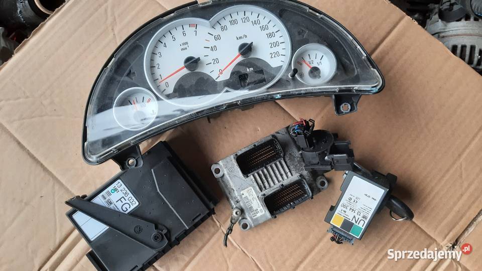 kompletny zestaw startowy Opel Corsa C 12 16V Dębno