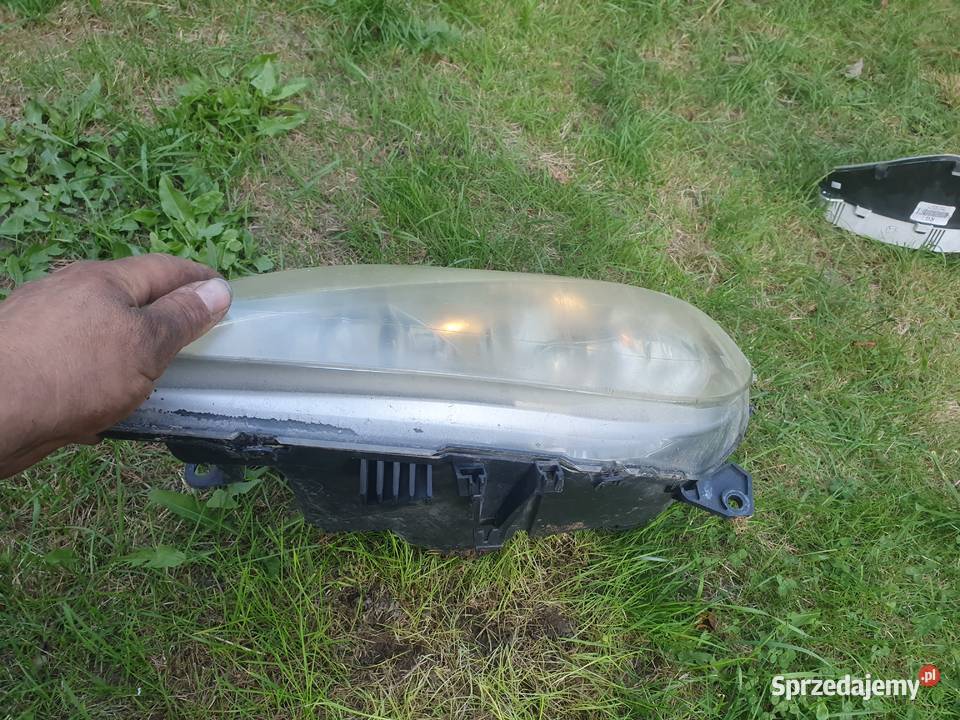 Lampa przednia reflektor prawy lewy Peugeot 307 Kraków