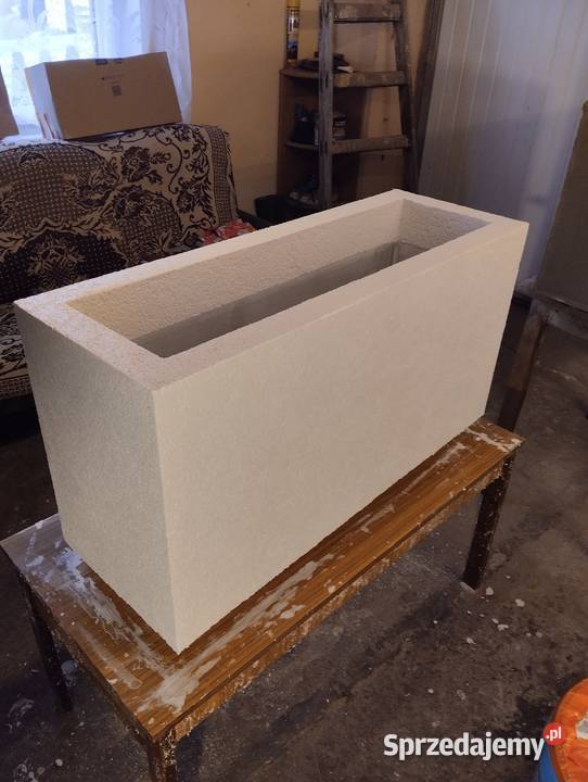 Donice ogrodowe 340zl koszt wysyłki Różanka