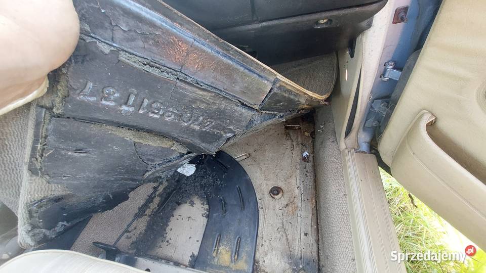 Części Mercedes w123 Pozostałe Bytów
