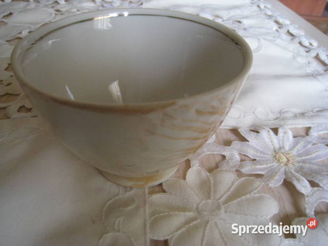 Filiżanka porcelanowa z okresu PRL Ćmielów Częstochowa