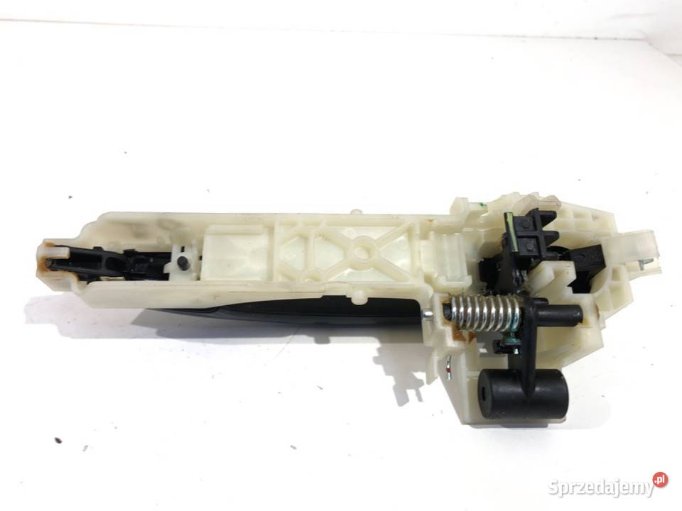 KLAMKA ZEWNĘTRZNA PRAWY TYŁ HYUNDAI i30 osobowe sprzedam