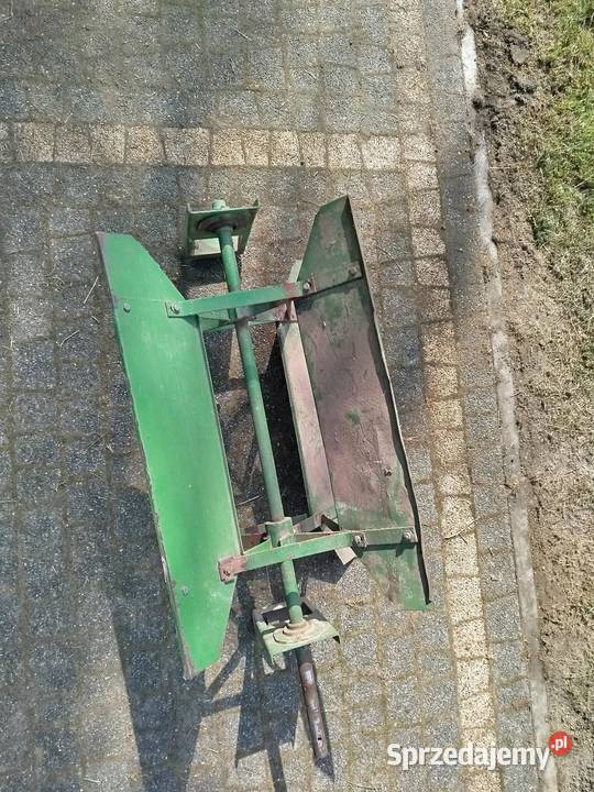 Wialnia kombajnu John Deere 925 330 piastami lubelskie Komarów-Wieś