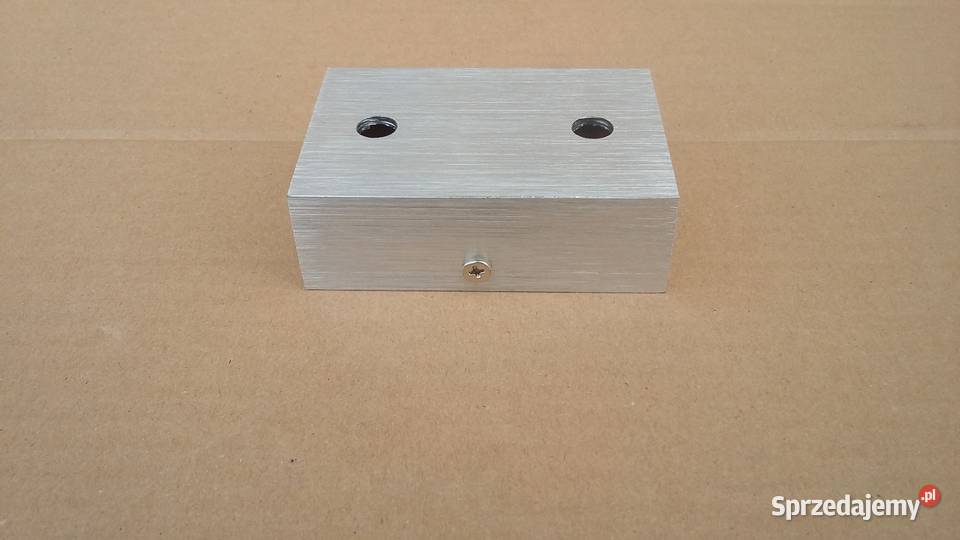 Listwa do lamp rozeta podsufitka maskownica 9x6