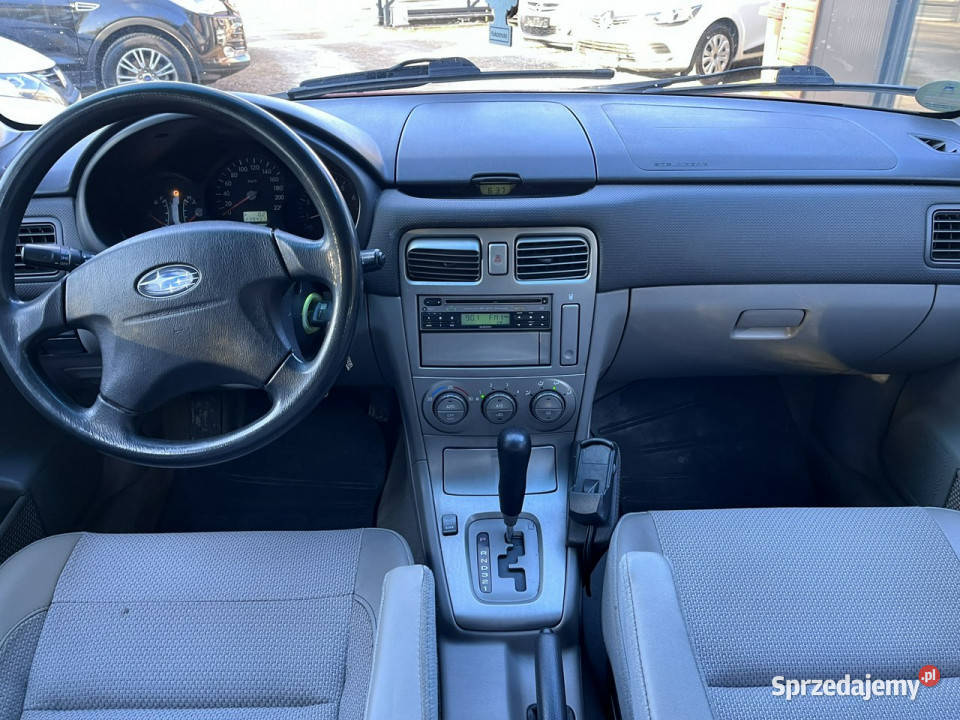 Subaru Forester 20 4x4 Automat Klima El szyby komputer pokładowy Forester