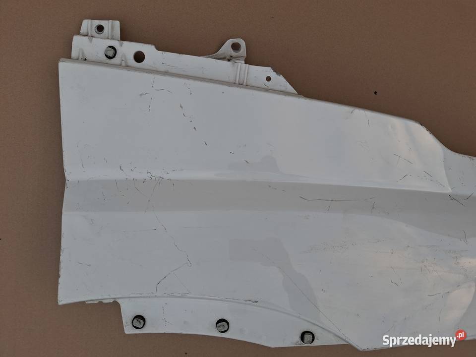 IVECO DAILY 14 BŁOTNIK PRAWY PRZÓD Bieleń