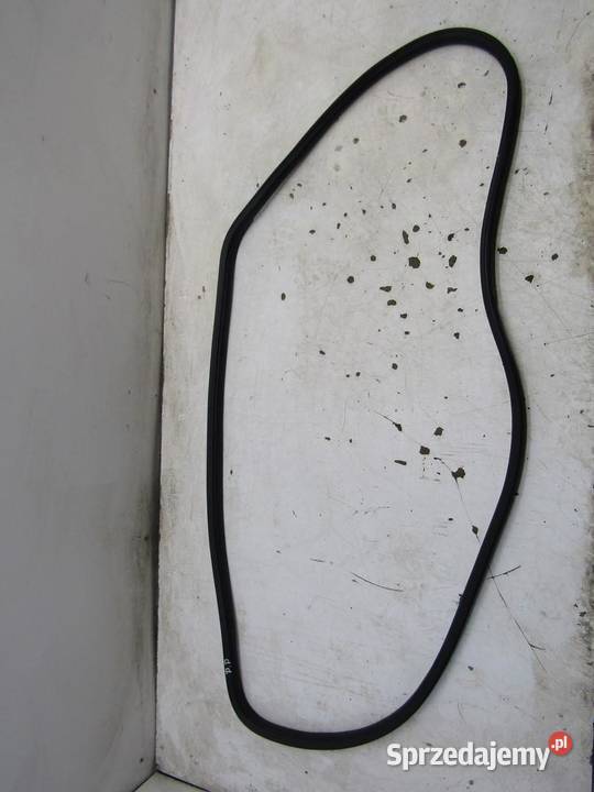 USZCZELKA DRZWI PRAWA PRZEDNIA PRAWY PRZÓD