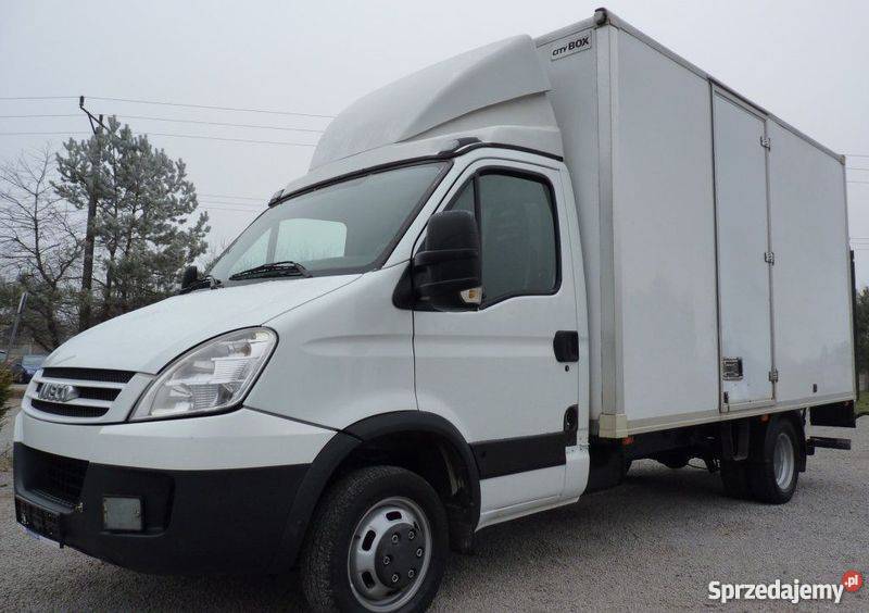 Usługi transportowe przeprowadzki Knurów powiat Transport towarów, przeprowadzki śląskie