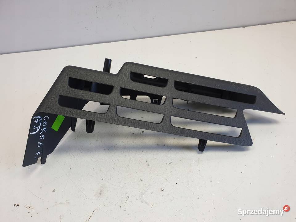 Opel Corsa F 5D PRAWY BOCZEK BAGAŻNIKA Chełm