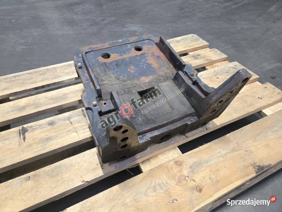 Suport przedni Case PJN65 PJN75 PJV75 PJN Byków