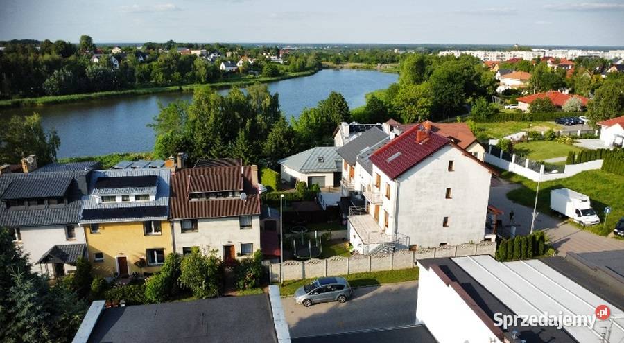 Duży dom z widokiem na zalew Śrem os Helenki