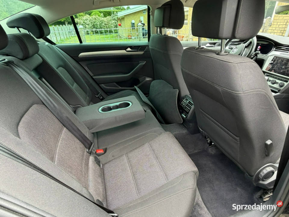 Volkswagen Passat B8 20142023 Sadlno