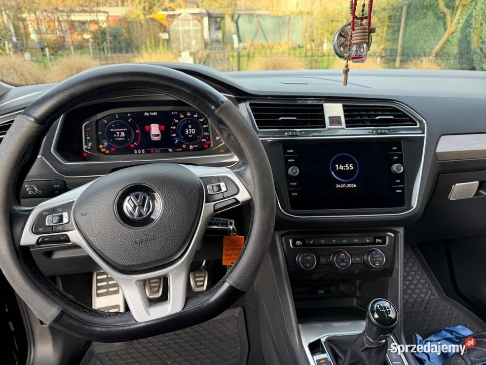 Volkswagen Tiguan Allspace czarny Brzeg