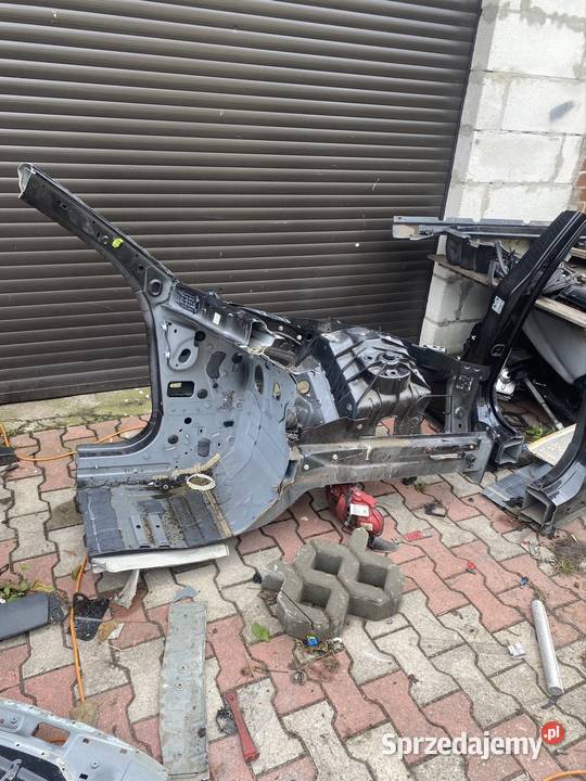 Alfa Romeo Giulia qv 4x4 ćwiartka lewy próg Opole