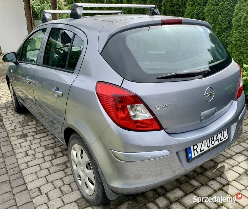 Opel Corsa D 12 benzyna 116 przebiegu jeden benzyna sprzedam