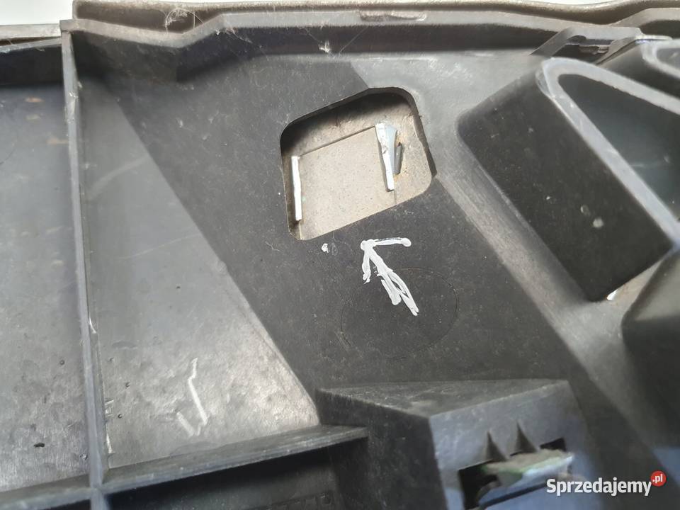 Nissan Navara III D40 Pathfinder III ATRAPA osobowe sprzedam