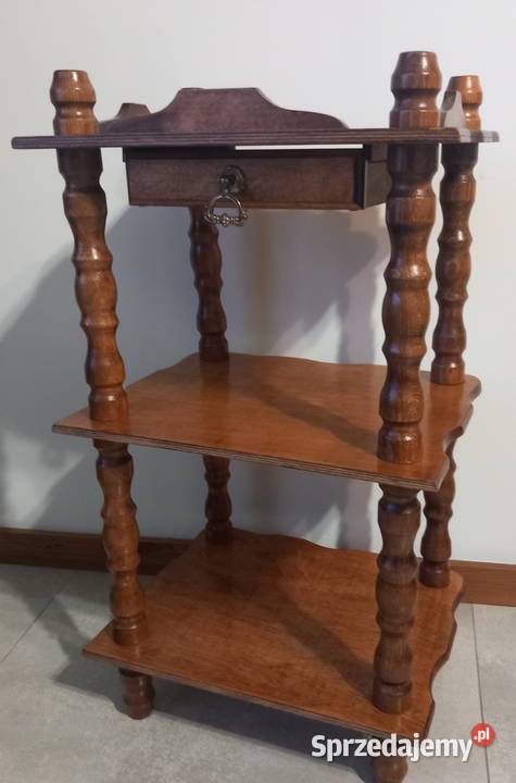 Etażerka stolik szafka w stylu eklektycznym w dolnośląskie Wrocław