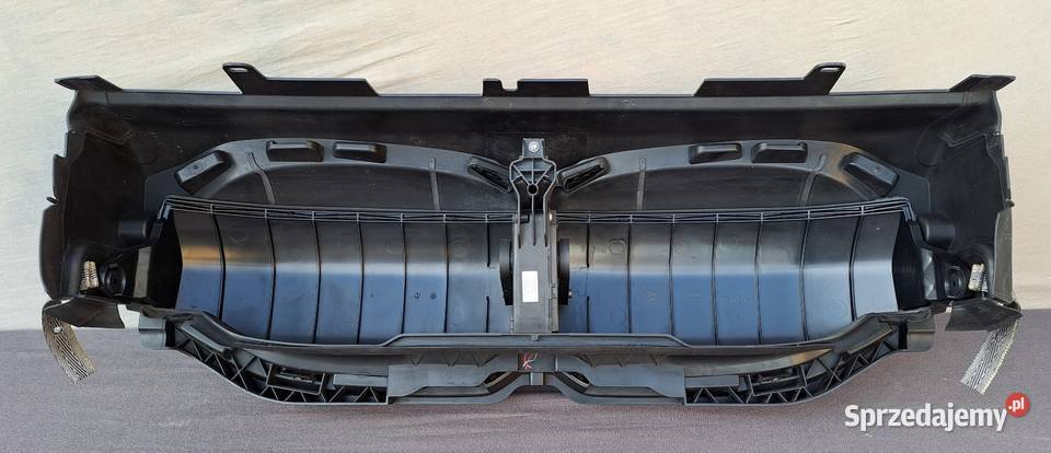 Grill atrapa kierownica powietrza BMW Seria 1 Mielęcin