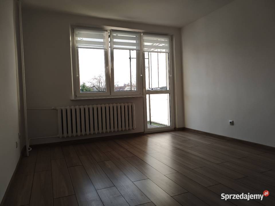 Mieszkanie 2 pokojowe Barona 3 piętra i więcej