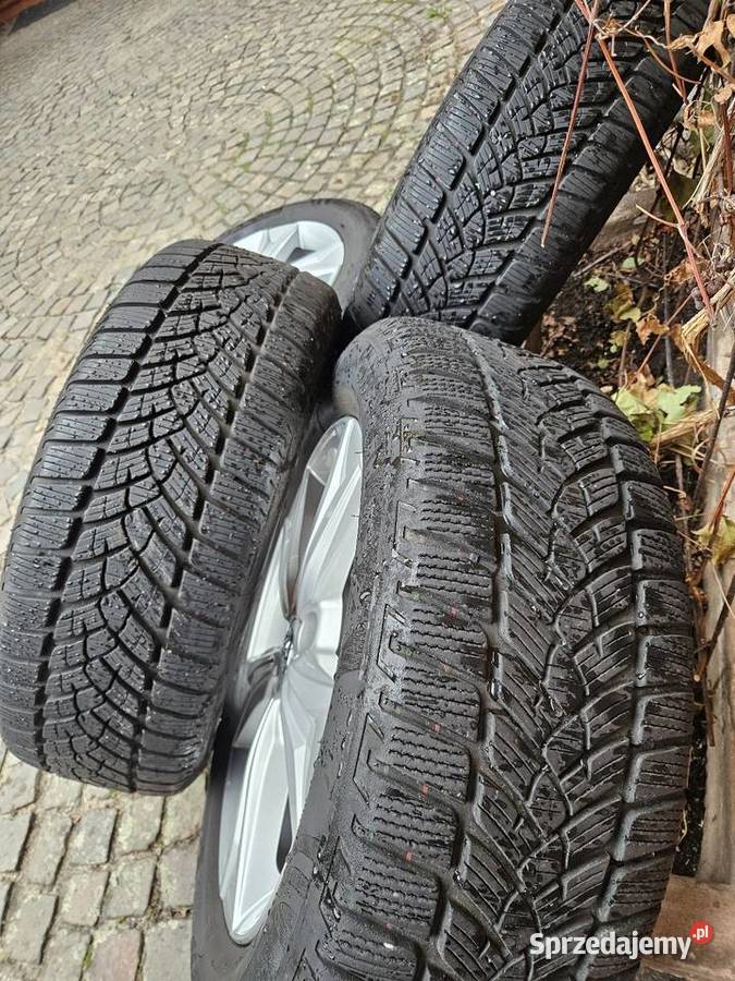 Koła alufelgi 17 21560 Zimowe Toyota Kozubów