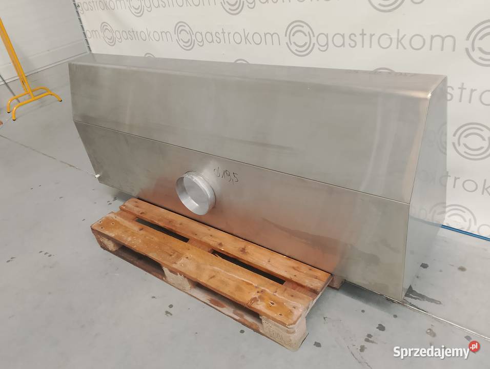 Okap przyścienny z oświetleniem 180x70x50 bez