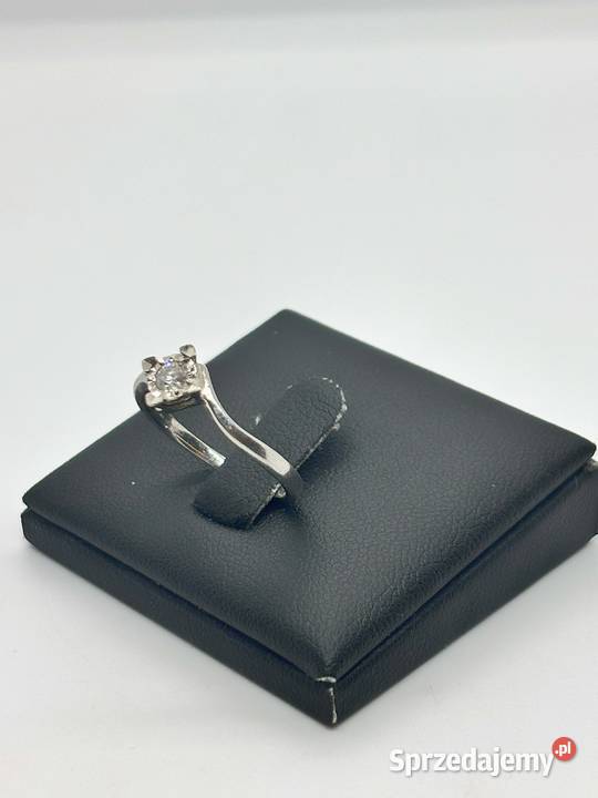 Złoty pierścionek pr 375 204g Rozmiar 13 z warmińsko-mazurskie Elbląg