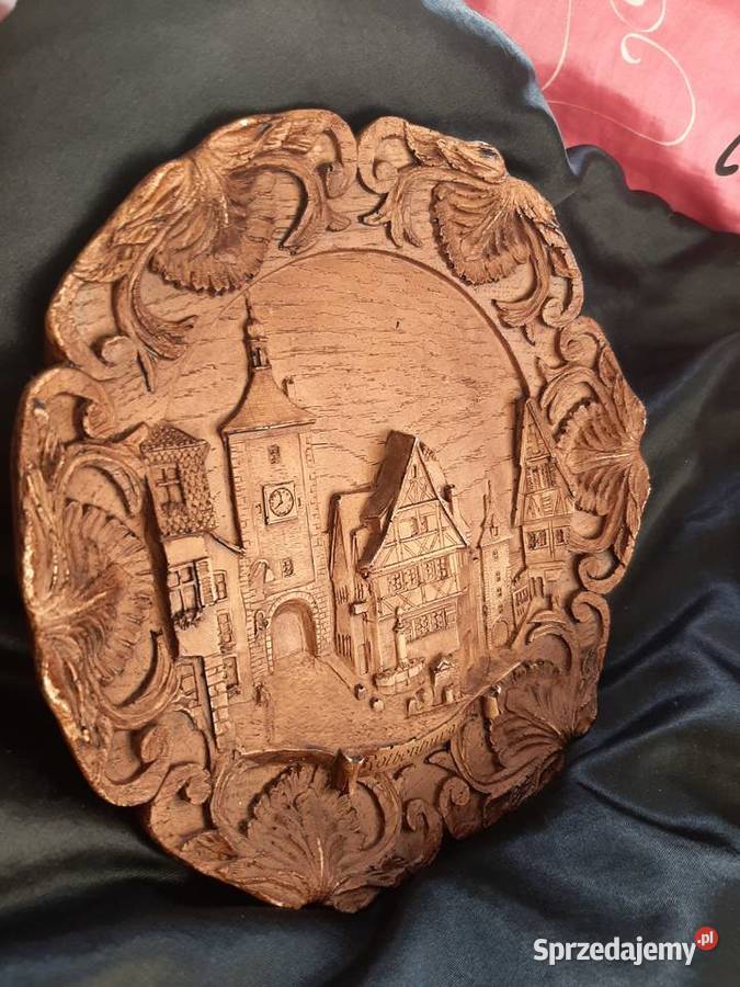 Płaskorzeźba z drewna Stargard