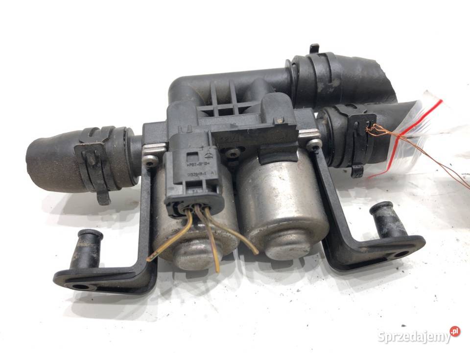 ELEKTROZAWÓR WODY BMW E60 96SKV907 30 272 Pompy wody sprzedam