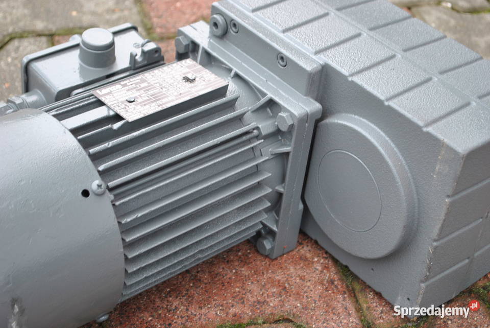 Motoreduktor 055kw 19obrmin z hamulcem LENZE lubuskie Kargowa