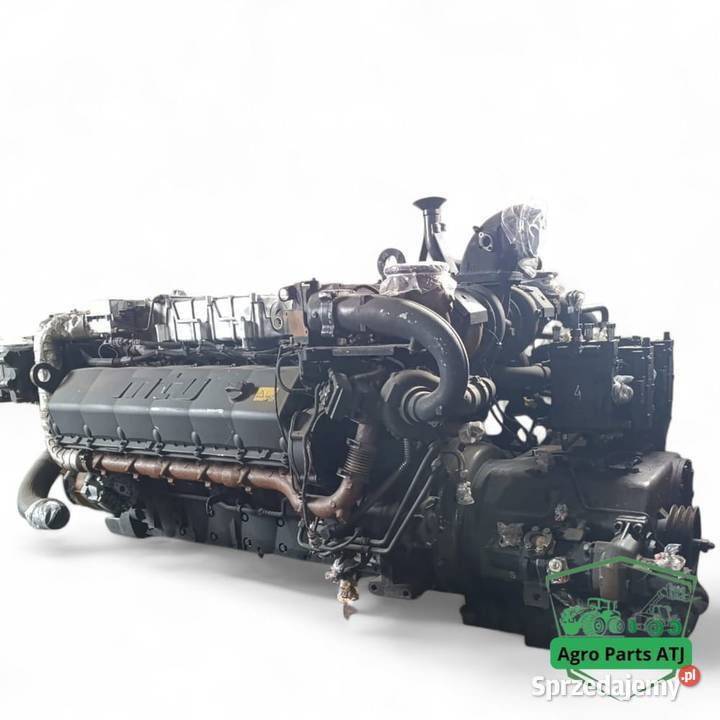 Silnik RollsRoyce MTU V12 211L 680 z maszyny Ciechanowiec