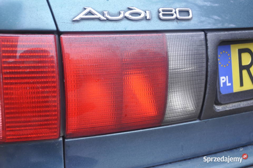 Lampy Tył Para wewnętrzne Lewa Prawa Audi 80 B4 osobowe Rzeszów