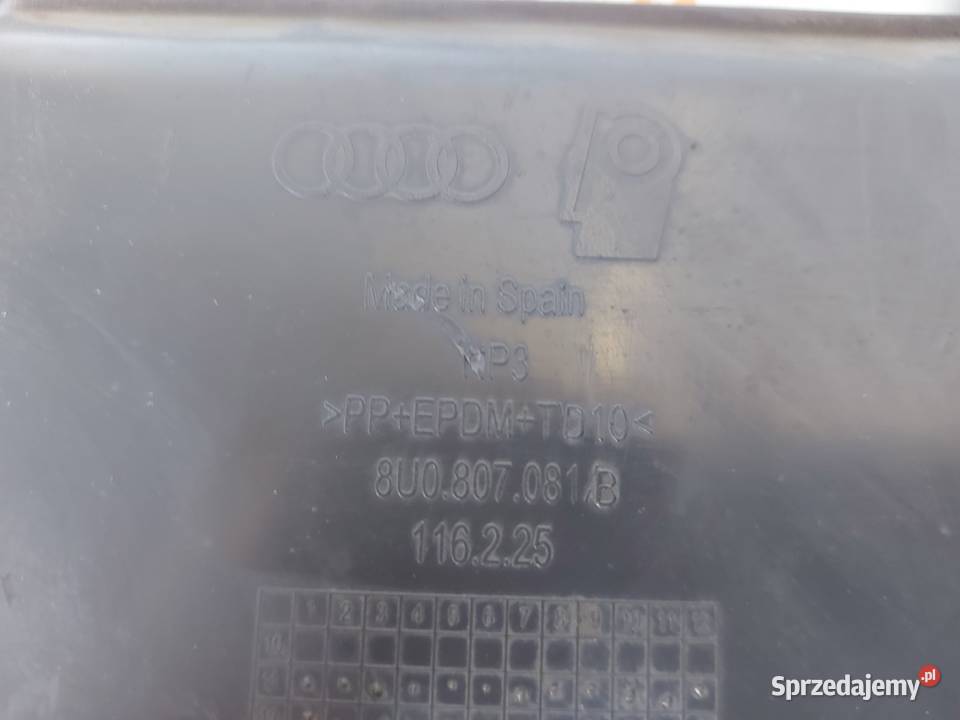 AUDI Q3 I 13r osłona pasa przedniego 8U0807081B Kielce sprzedam