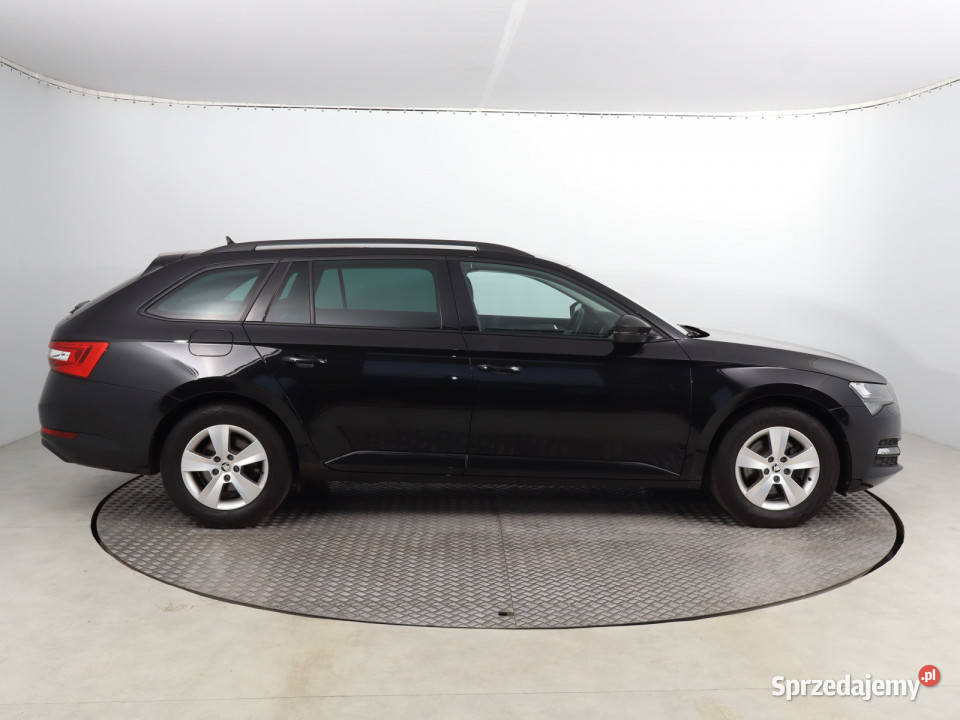 Skoda Superb 20 TDI pełny VAT sprzedam