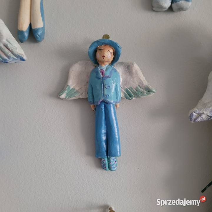 3 Aniołki piękne małe figurki w błękitach sprzedam
