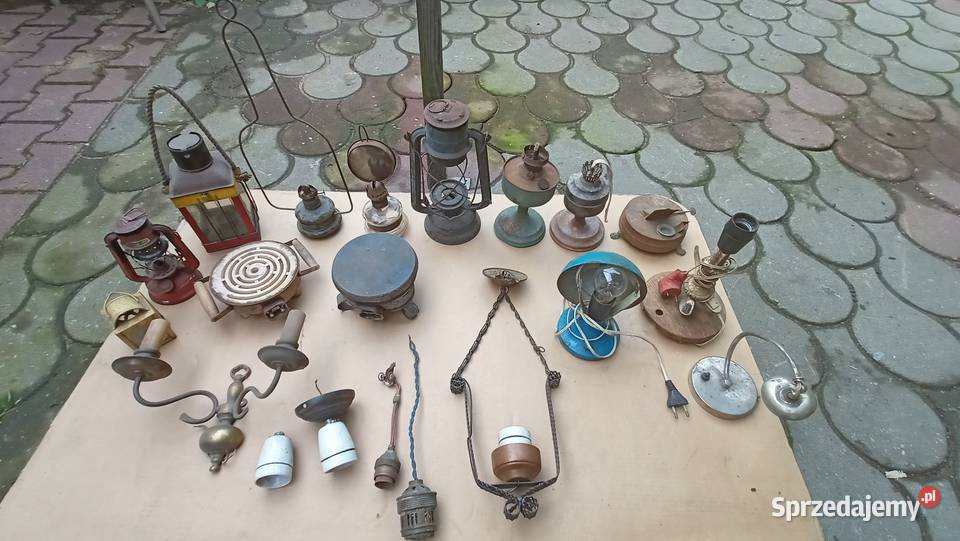 Stara lampa naftowa wisząca lampka biurkowa świętokrzyskie Skarżysko-Kamienna
