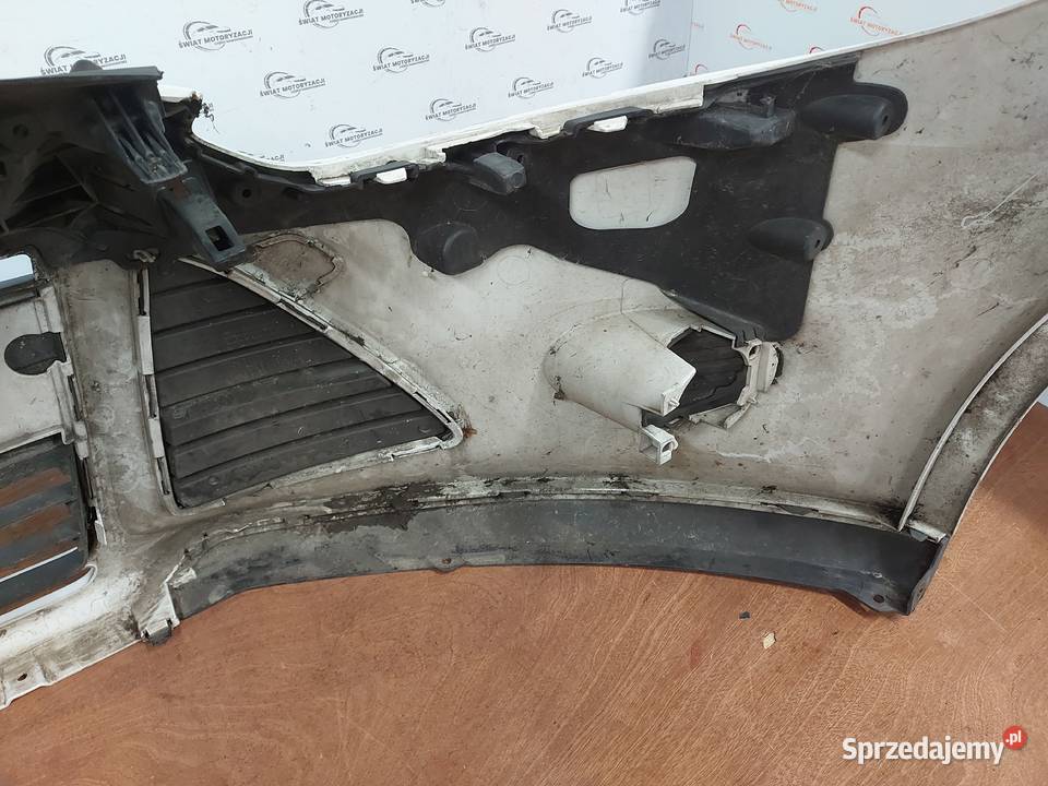 FORD FOCUS MK3 III 13r zderzak przód BM5117757A Kielce