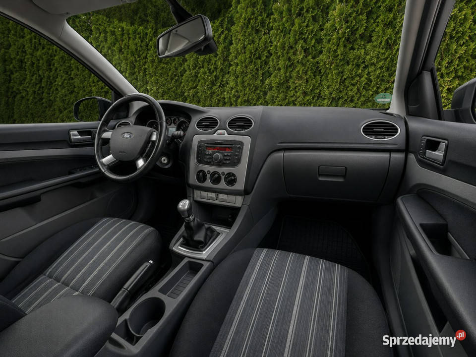 Ford Focus Ford Focus 16i Concept Liftowy 5Drzwi światła przeciwmgielne Wrocław