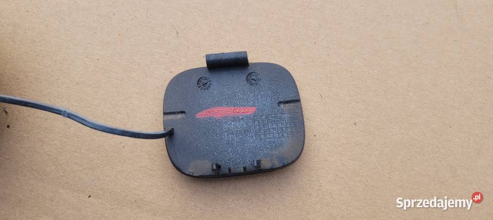 MERCEDES W176 1215 ZAŚLEPKA HAKA ZDERZAKA TYL