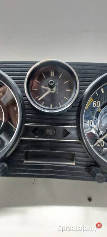 Zestaw wskaźników Mecedes W114W115 Konin