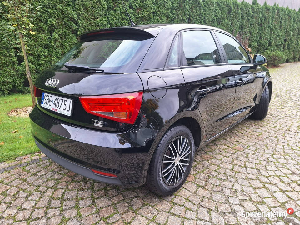 Audi A1 Sportback 10 TFSI 8X 2010 Zarejestrowany w Polsce śląskie Siewierz