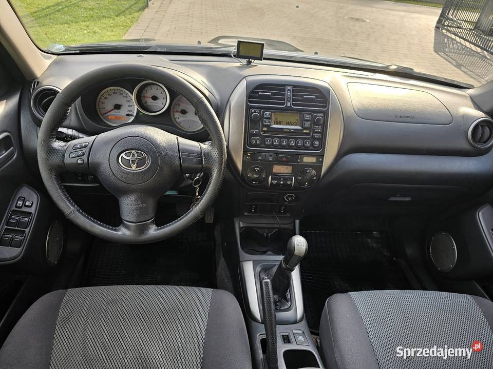 Toyota rav4 4x4 Rok produkcji 2004 Gajowice